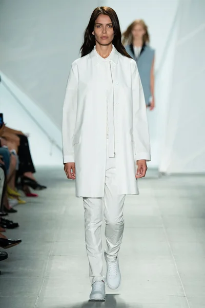 Look 4